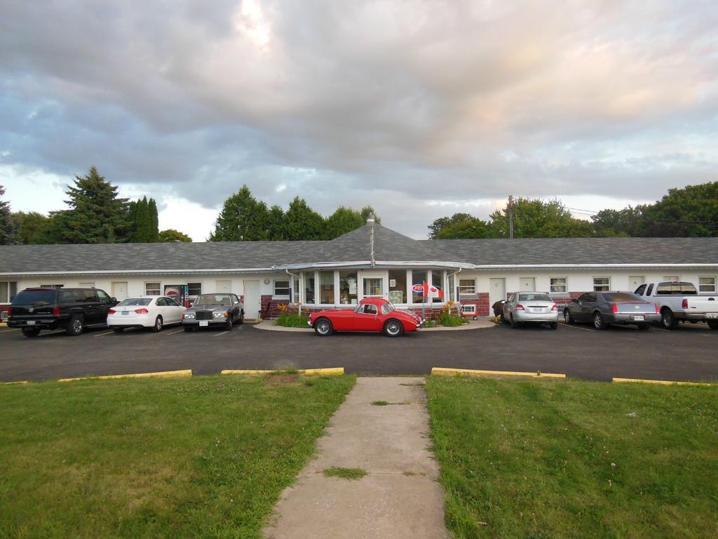 Kent Motel Chatham-Kent Exterior photo