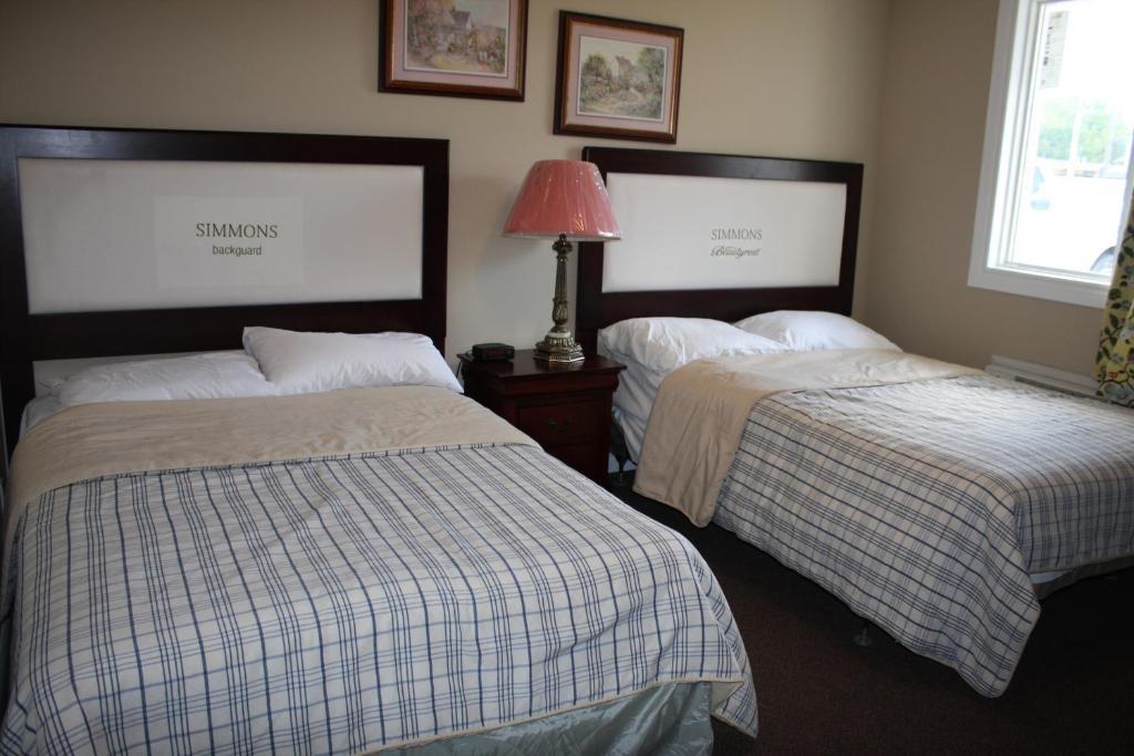 Kent Motel Chatham-Kent Room photo