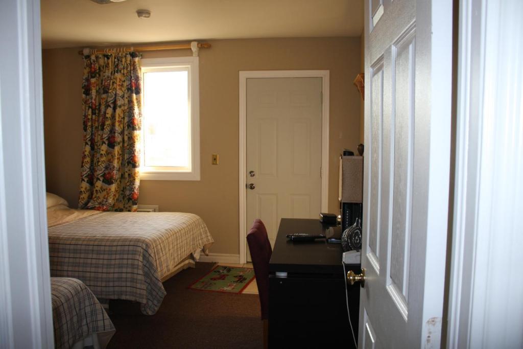 Kent Motel Chatham-Kent Room photo