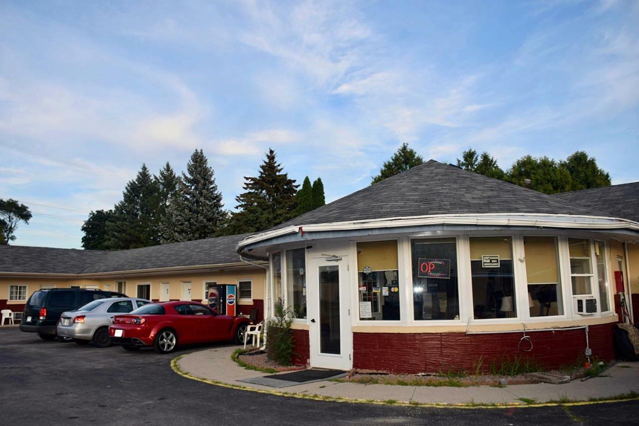 Kent Motel Chatham-Kent Exterior photo